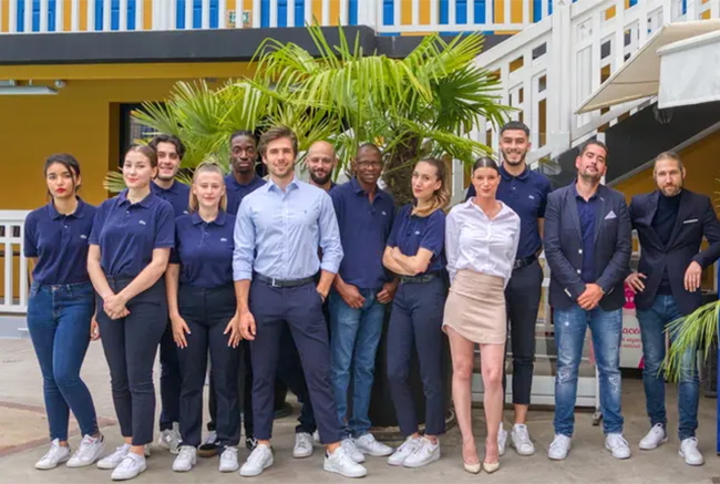 L'équipe TheBarCompany en action sur un événement